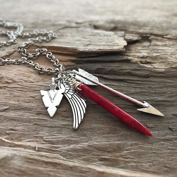 TesoroDelSol Other - Silvertone Charm Necklace with Red Stone Spike Unisex 24 Inch Chain